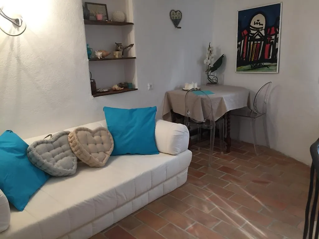 Casa Aza Appartamento Roccabruna